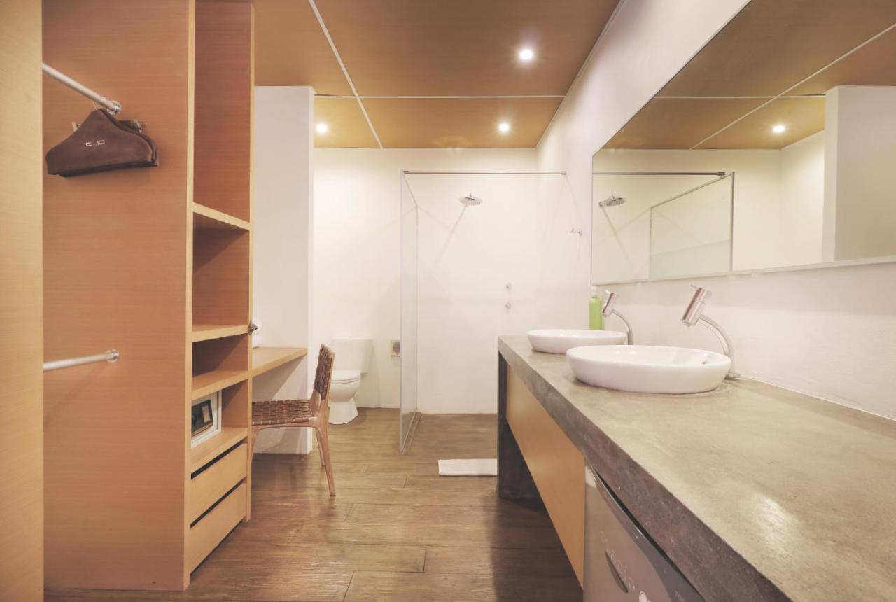 Aparthotel Clio 2*