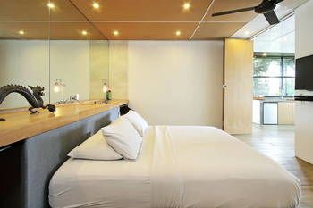 Aparthotel Clio 2*