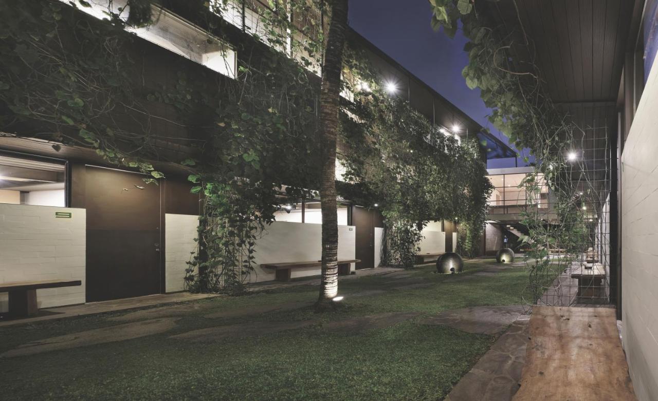 Aparthotel Clio