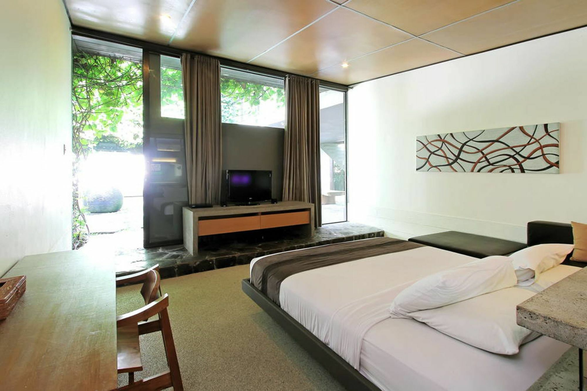 Clio Aparthotel 2*